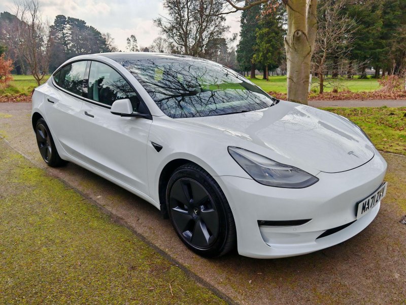 View TESLA MODEL 3 (Dual Motor) Long Range Auto 4WDE 4dr
