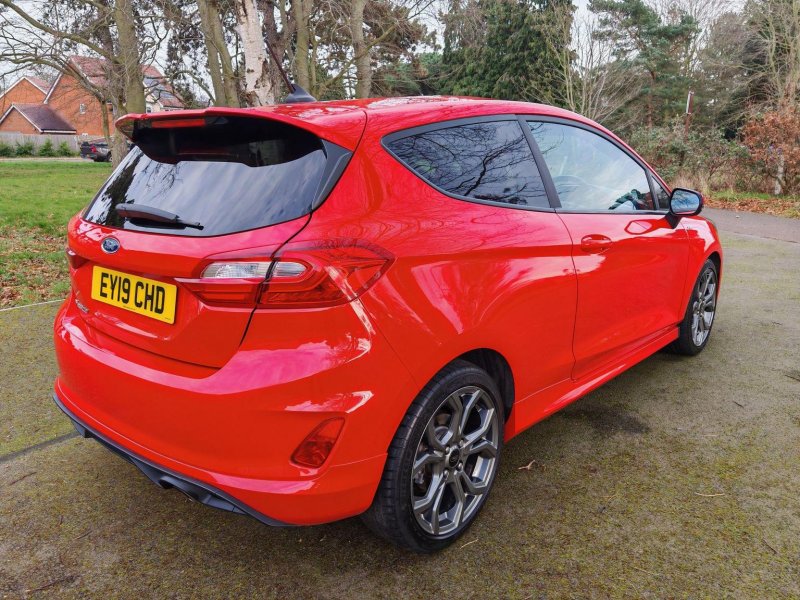 FORD FIESTA