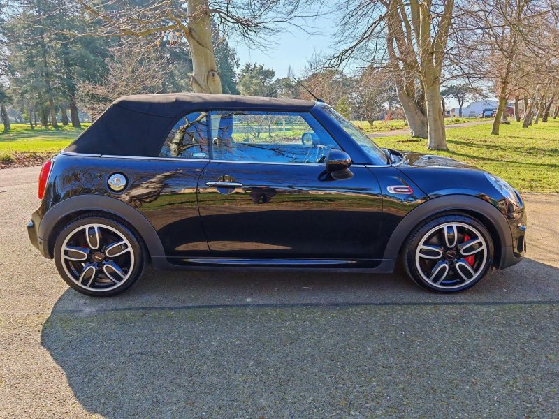 MINI CONVERTIBLE