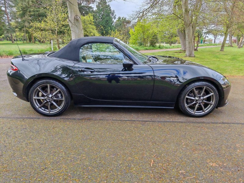 MAZDA MX-5