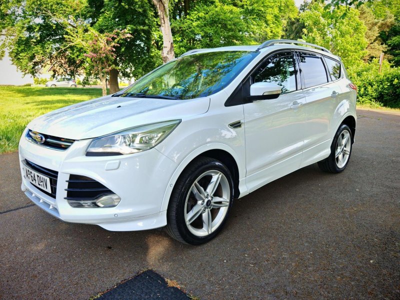 FORD KUGA