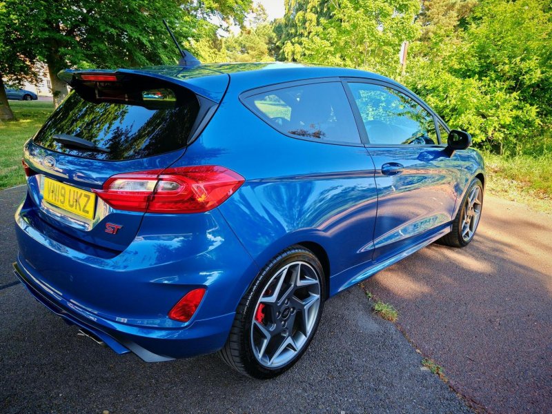 FORD FIESTA