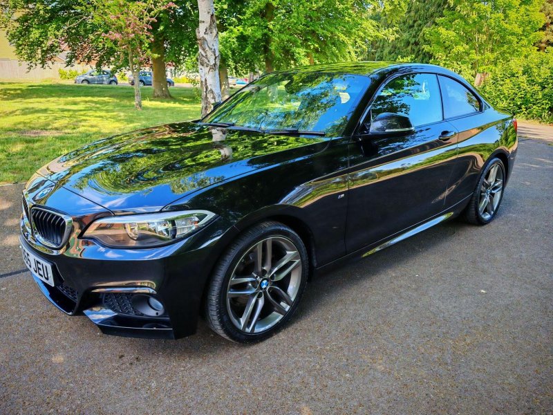 BMW 2 SERIES