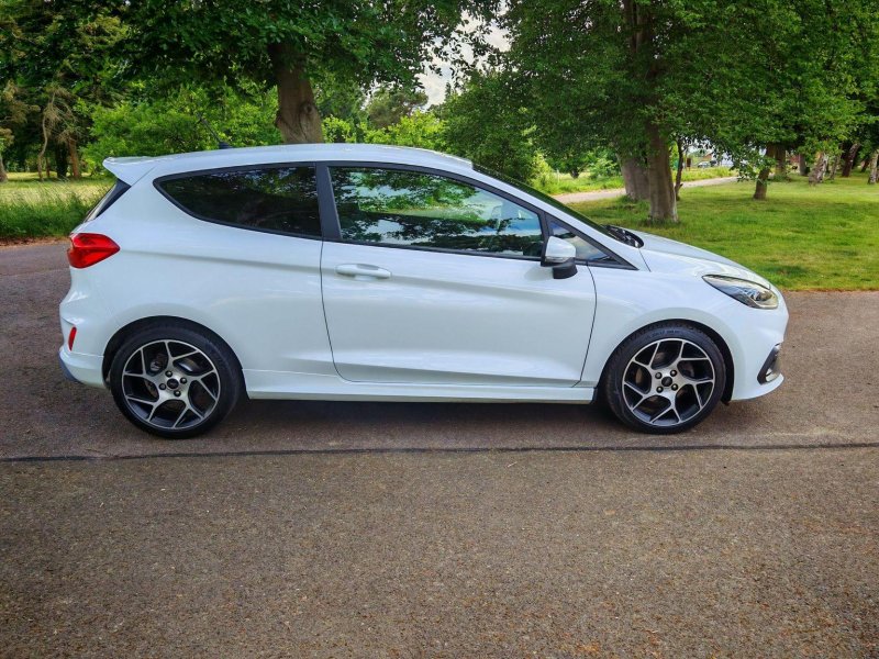 View FORD FIESTA 1.5T EcoBoost ST-2 Euro 6 (s/s) 3dr