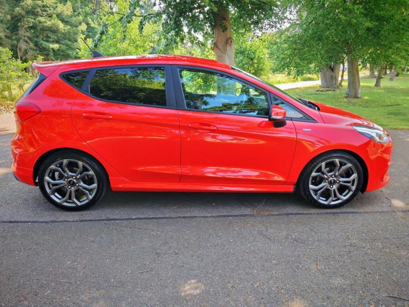 View FORD FIESTA 1.0T EcoBoost ST-Line Euro 6 (s/s) 5dr