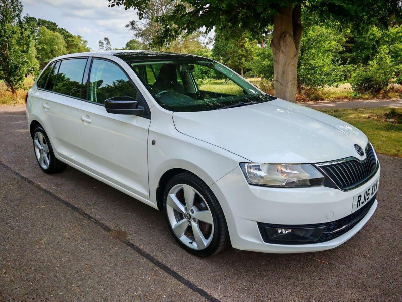 View SKODA RAPID 1.6 TDI SE Sport Euro 5 5dr