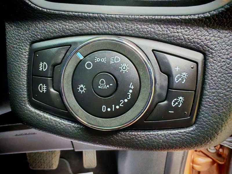 FORD B-MAX