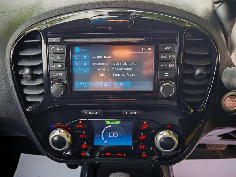 NISSAN JUKE