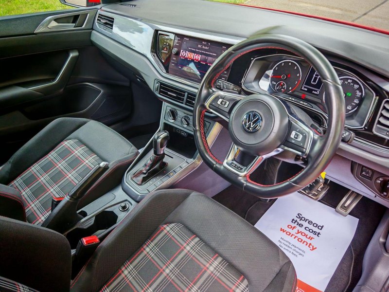 View VOLKSWAGEN POLO 2.0 TSI GTI DSG Euro 6 (s/s) 5dr