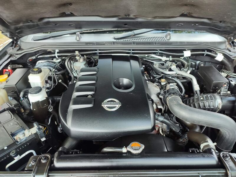 NISSAN NAVARA