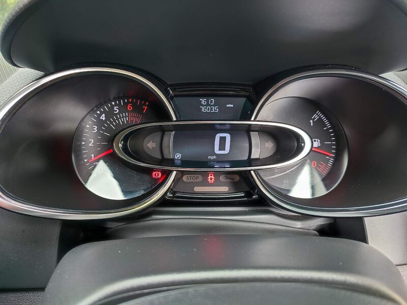 RENAULT CLIO