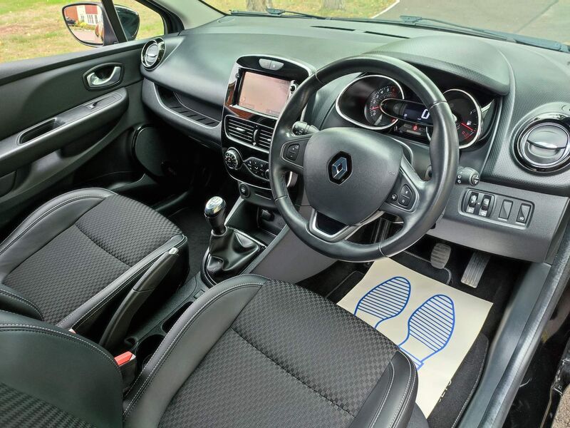 View RENAULT CLIO 0.9 TCe Dynamique S Nav Euro 6 (s/s) 5dr