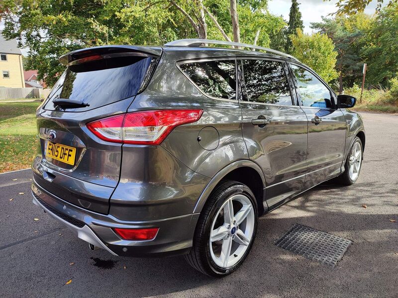 FORD KUGA