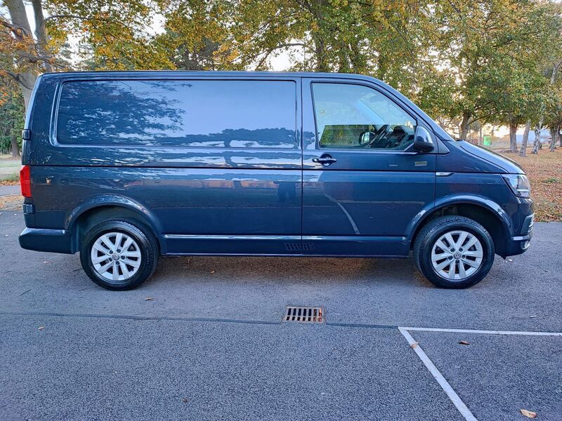 VOLKSWAGEN TRANSPORTER