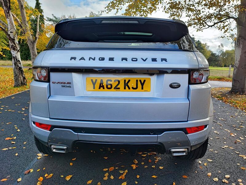 LAND ROVER RANGE ROVER EVOQUE