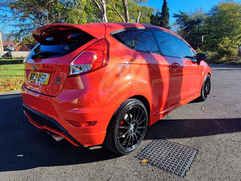 FORD FIESTA
