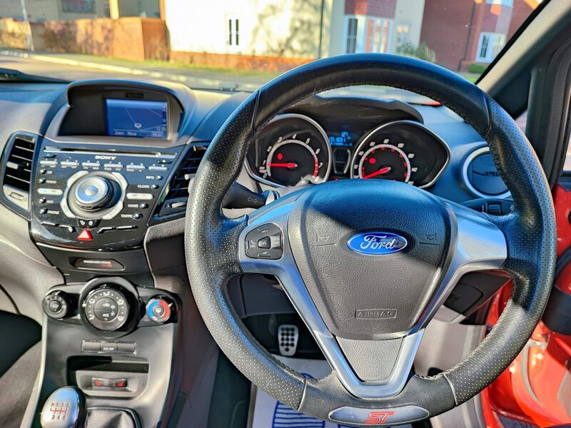 FORD FIESTA
