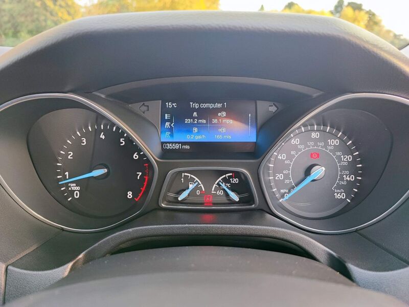 FORD FOCUS