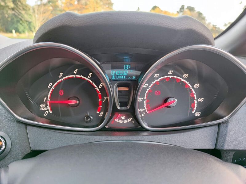 FORD FIESTA
