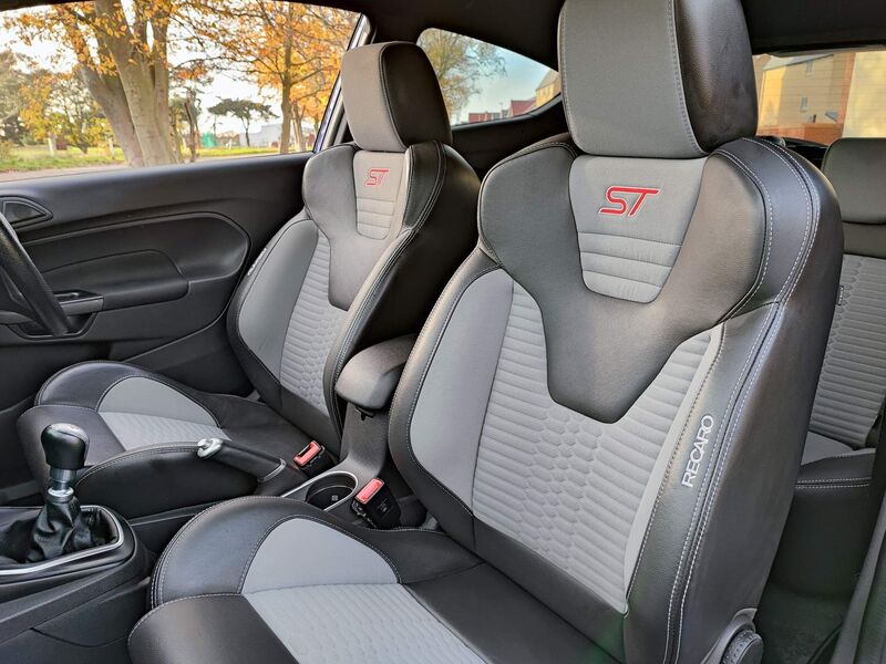FORD FIESTA