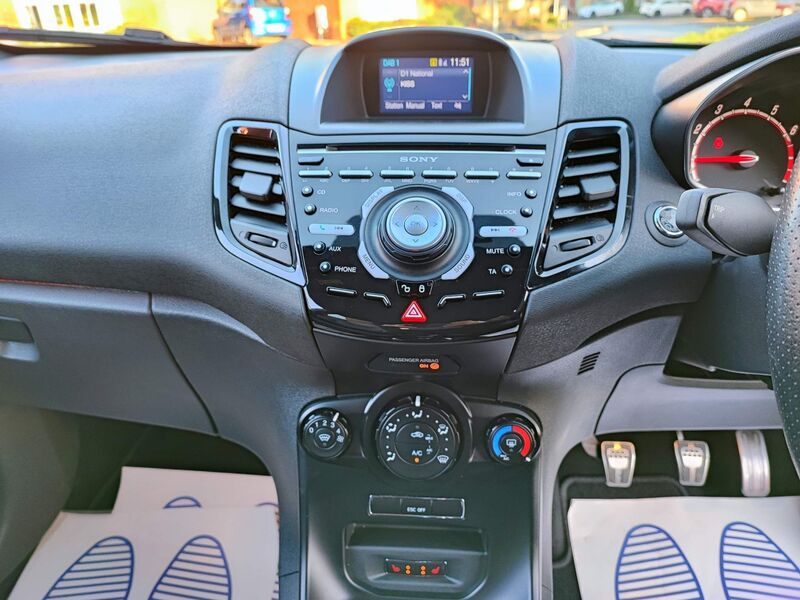 FORD FIESTA