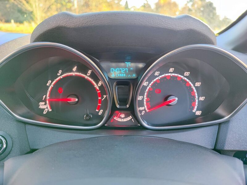 FORD FIESTA