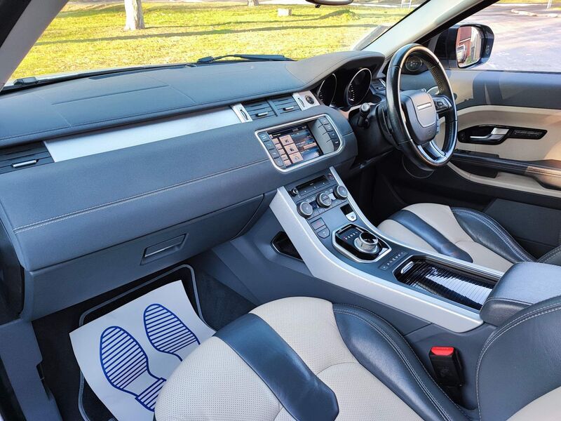 LAND ROVER RANGE ROVER EVOQUE