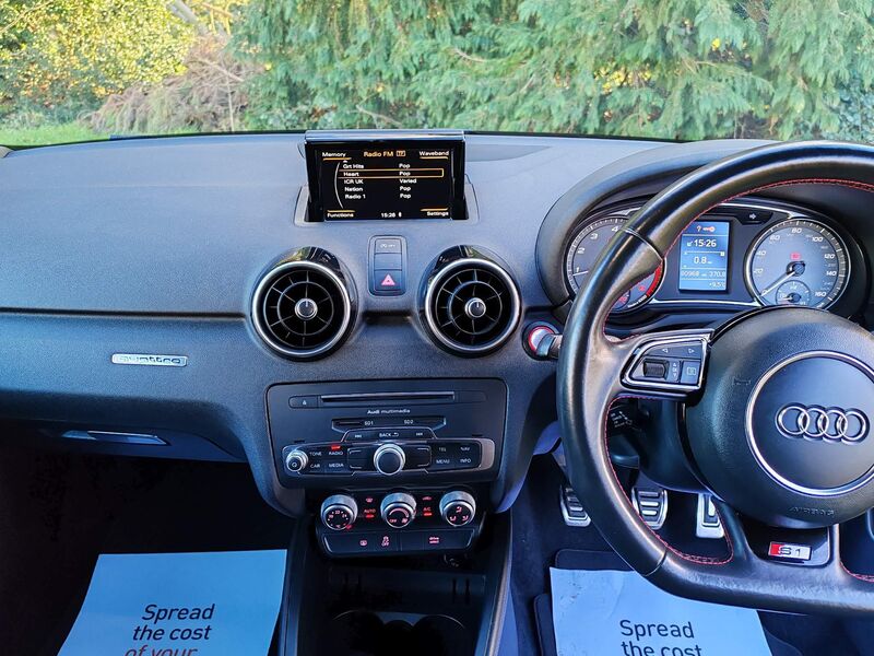 AUDI S1
