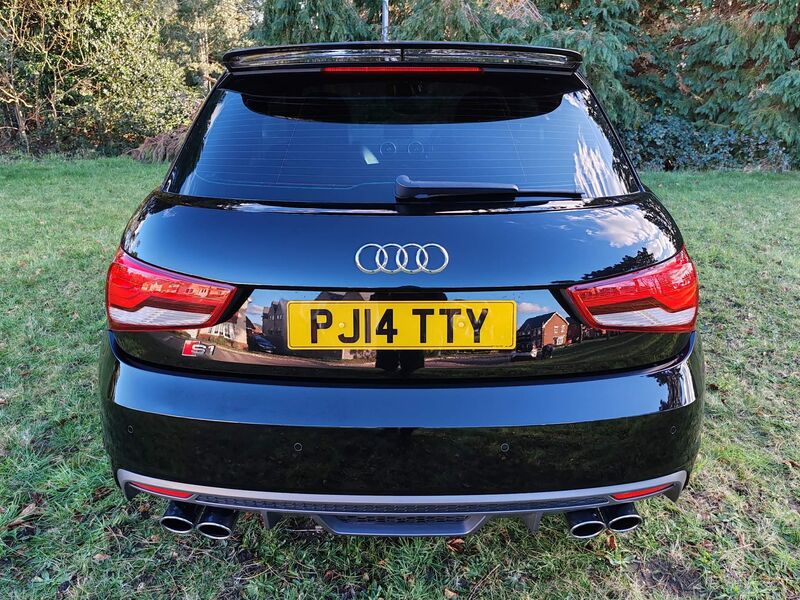 AUDI S1