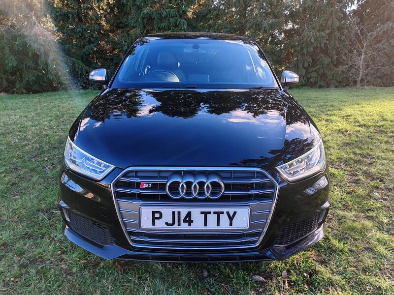 AUDI S1