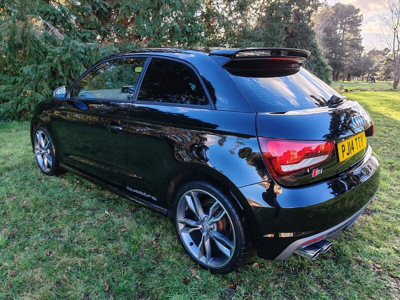 AUDI S1