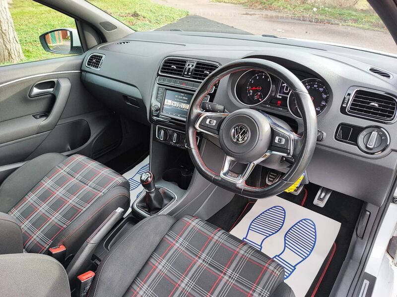 View VOLKSWAGEN POLO 1.8 TSI BlueMotion Tech GTI Euro 6 (s/s) 3dr