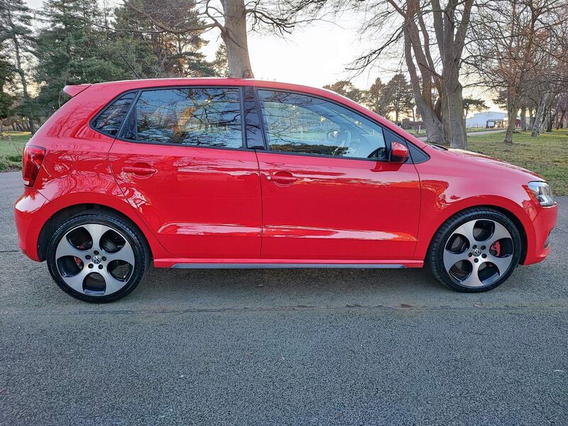 View VOLKSWAGEN POLO 1.4 TSI GTI DSG Euro 5 5dr