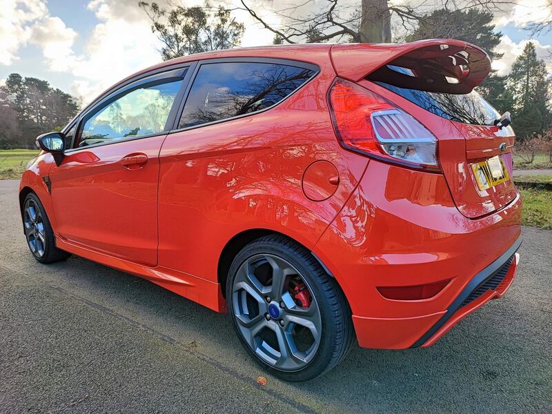 FORD FIESTA