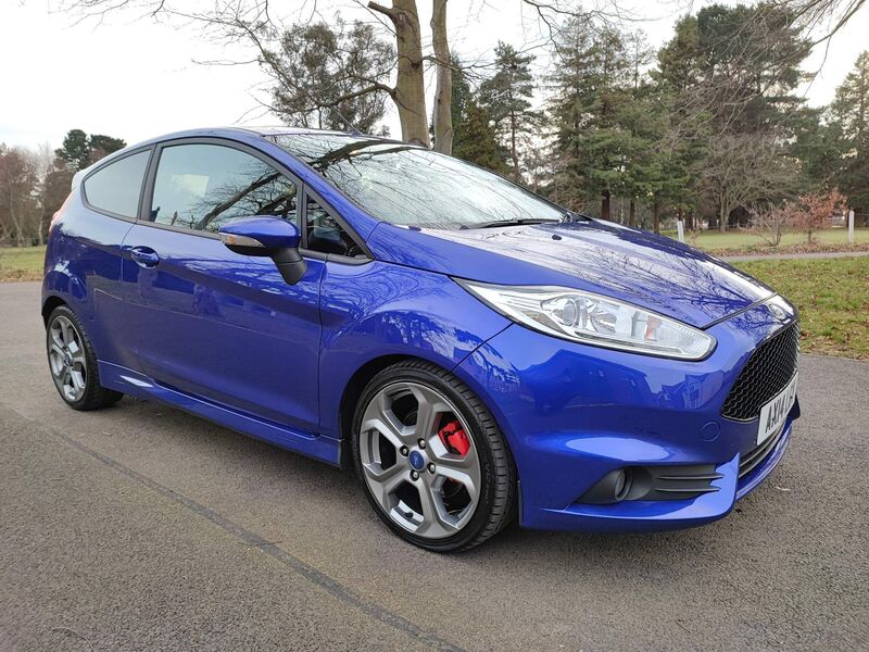 View FORD FIESTA 1.6T EcoBoost ST-3 Euro 5 (s/s) 3dr