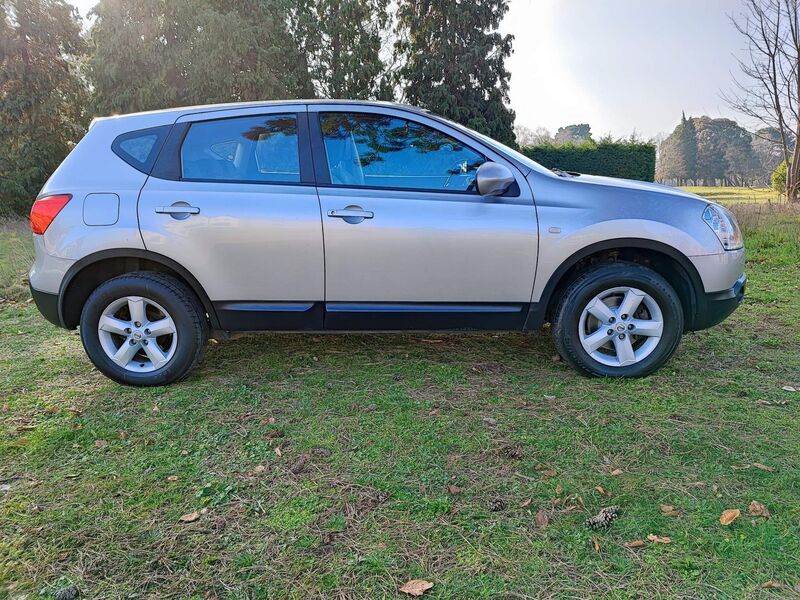 View NISSAN QASHQAI 1.6 Acenta 2WD 5dr