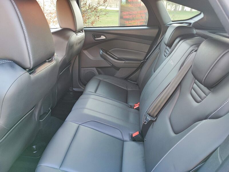 FORD FOCUS