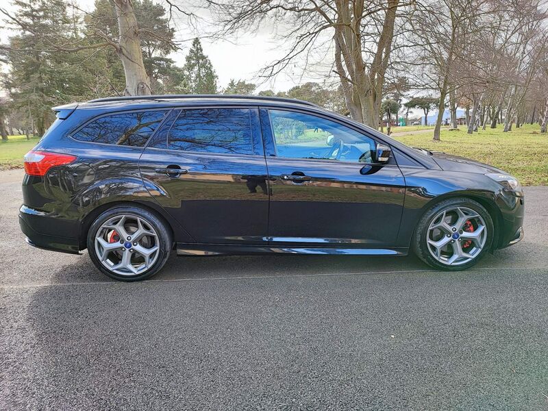 View FORD FOCUS 2.0T EcoBoost ST-3 Euro 5 (s/s) 5dr