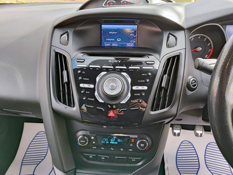FORD FOCUS
