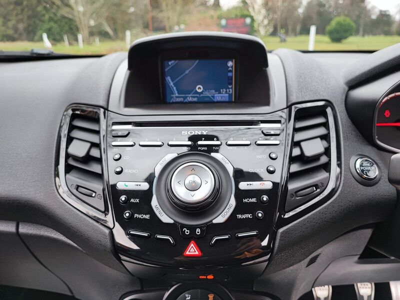 FORD FIESTA