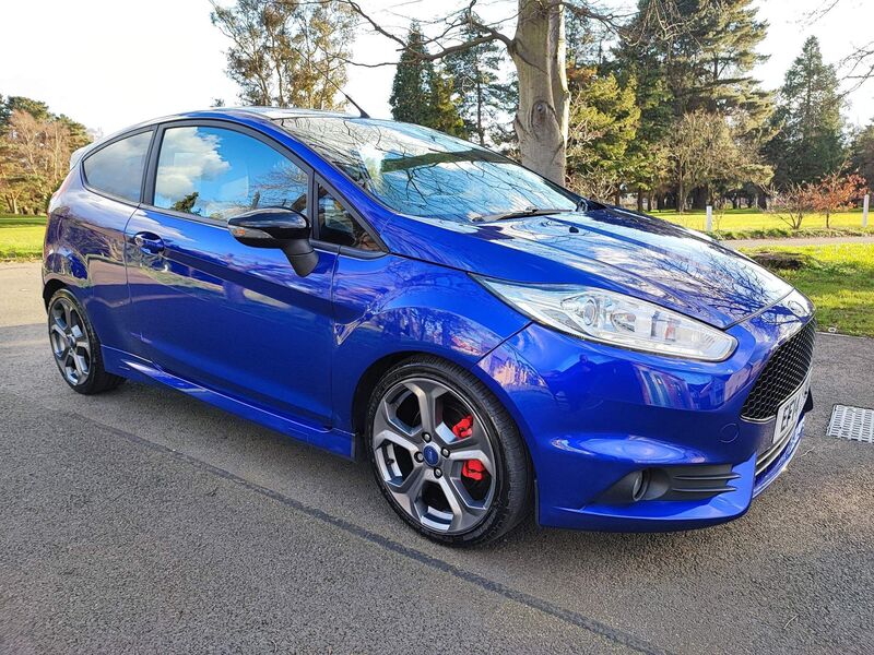 View FORD FIESTA 1.6T EcoBoost ST-3 Euro 5 (s/s) 3dr