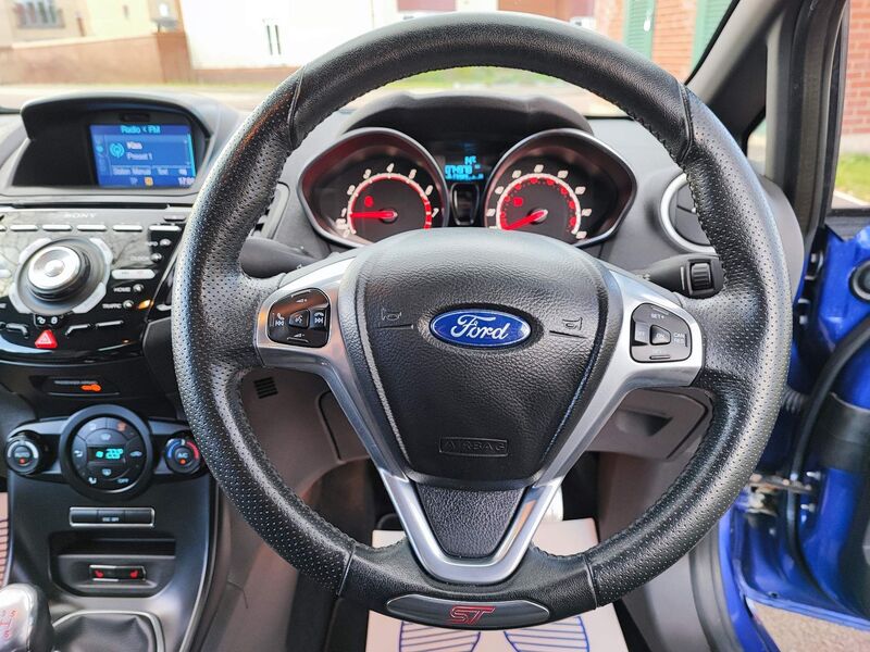 FORD FIESTA