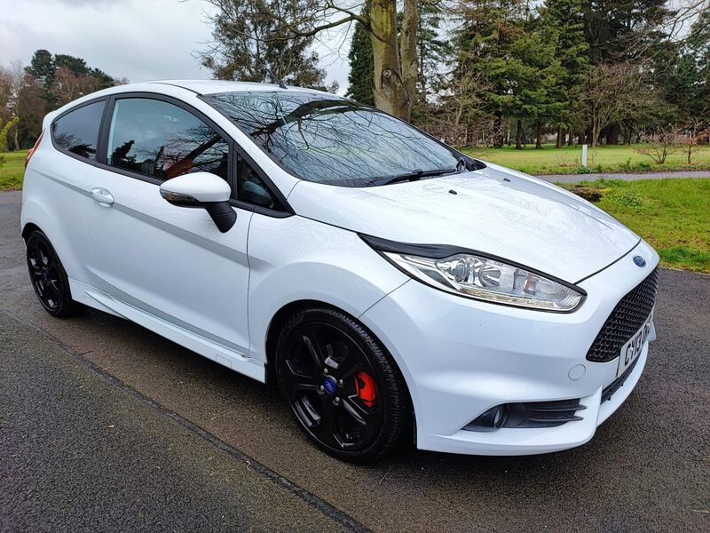 View FORD FIESTA 1.6T EcoBoost ST-2 Euro 5 3dr