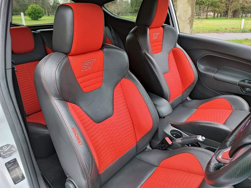FORD FIESTA