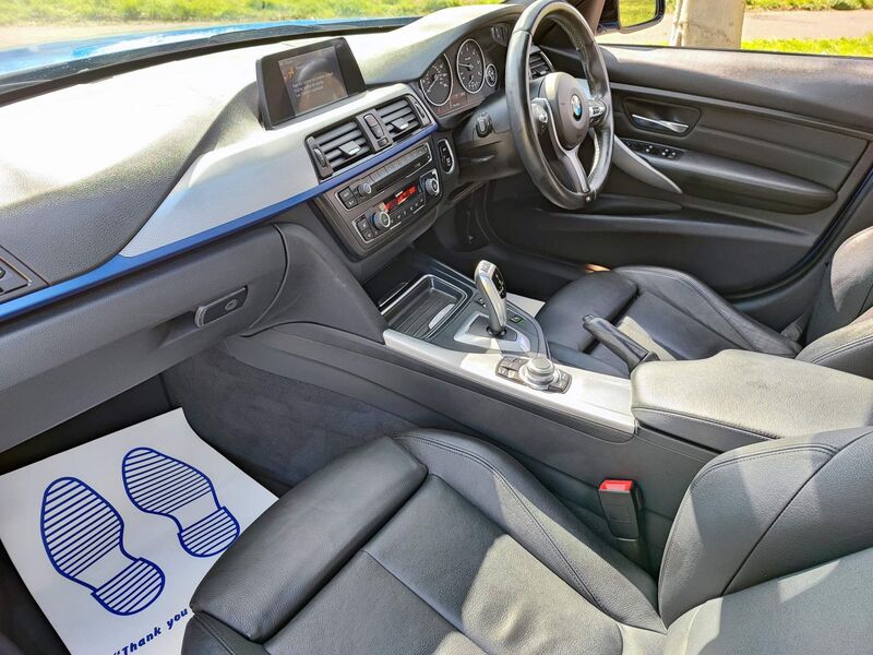 BMW 3 SERIES