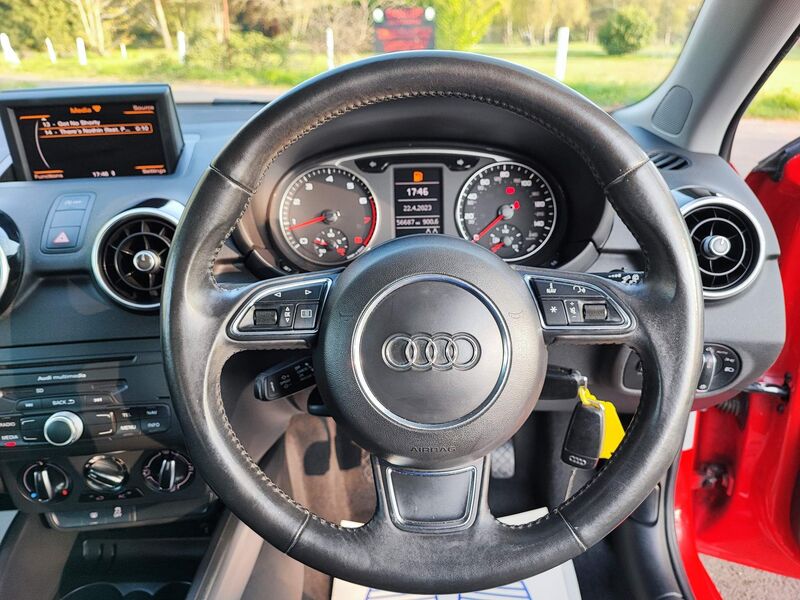 AUDI A1