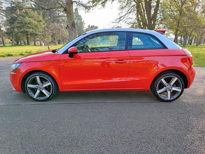 AUDI A1
