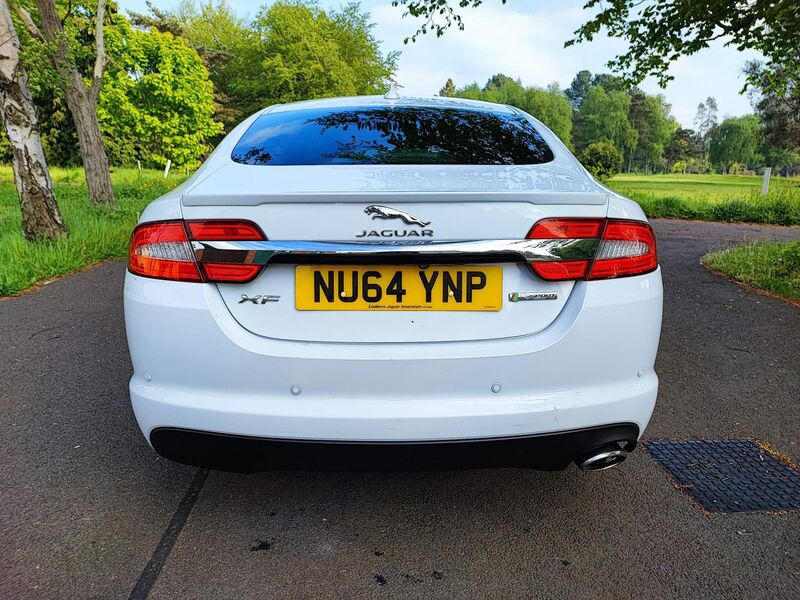 JAGUAR XF