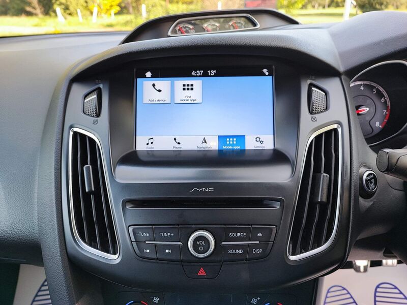 FORD FOCUS