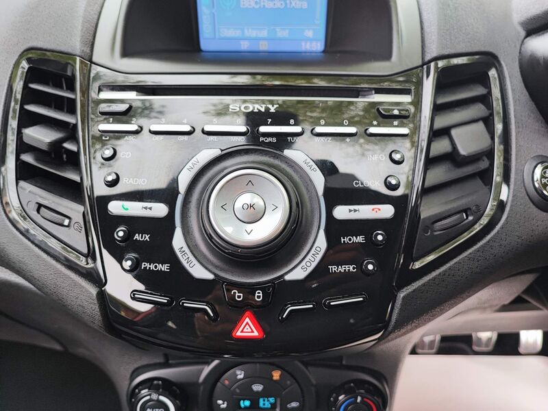 FORD FIESTA